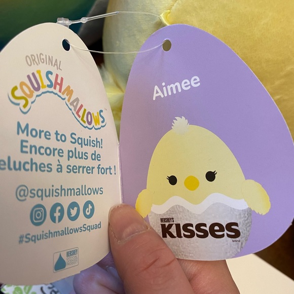 NWT Aimee the Hershey’s Kisses Chick 🐣 Squishmallows - Picture 4 of 4